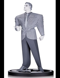 DC DIRECT - Batman B/W Joker by Frank Miller 2