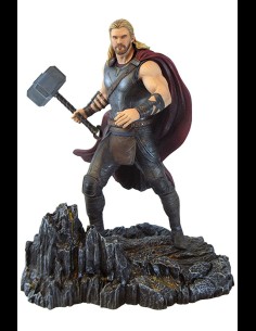 DIAMOND - Thor Ragnarok Marvel Gallery statua