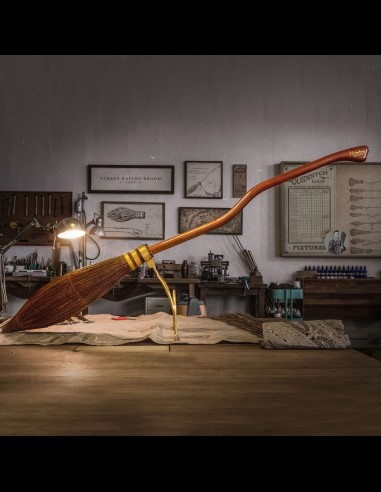 CINEREPLICAS - Harry Potter Nimbus 2000 Replica