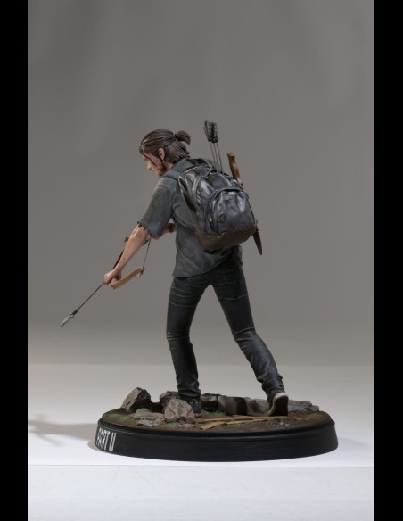 DARK HORSE - Last of Us Part 2 Ellie with bow statua