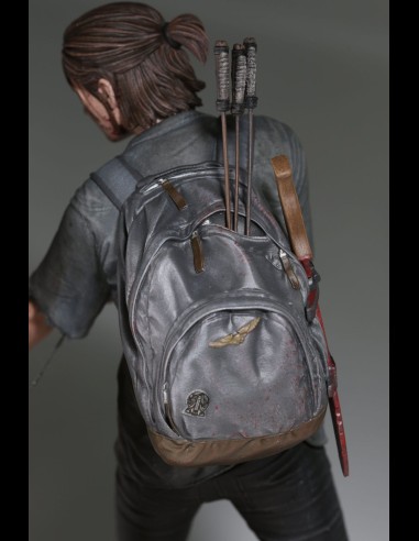 DARK HORSE - Last of Us Part 2 Ellie with bow statua