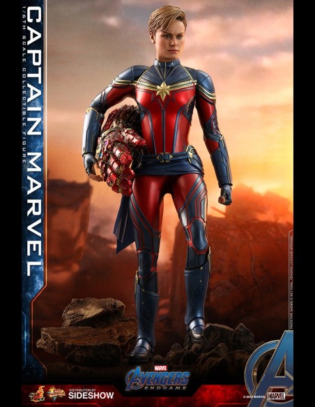 HOT TOYS - Marvel: Avengers Endgame - Captain Marvel 1:6 Scale Figure