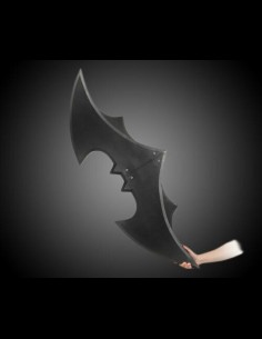 NECA - DC Comics Batman Oversized Batarang Prop Replica 2