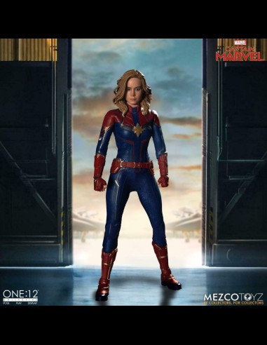MEZCO - Captain Marvel 1:12 Clothed A.Figure