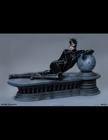 SIDESHOW - DC Comics: Catwoman 1:4 Scale Maquette