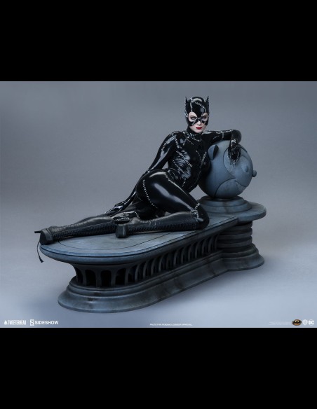 SIDESHOW - DC Comics: Catwoman 1:4 Scale Maquette