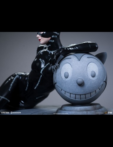 SIDESHOW - DC Comics: Catwoman 1:4 Scale Maquette