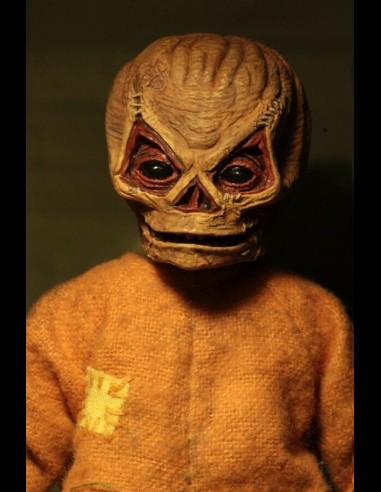 NECA - TRICK R TREAT SAM CLOTHED A.FIGURE