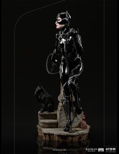 IRON STUDIOS - Batman Returns Catwoman Art Statua 2