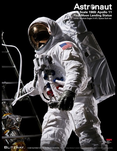 BLITZWAY - The Real: Astronaut Apollo 11 LM-5 A7L First Moon Landing 1:4 Scale Statue