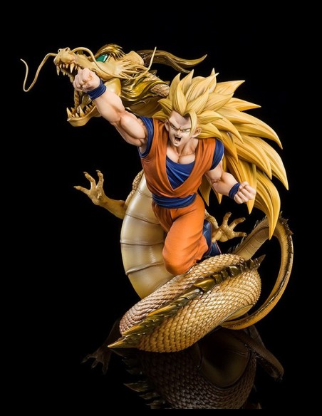 BANDAI - Dragonball Z Supersaiyan 3 Son Goku Dragon Fist Explosion Figuarts Zero