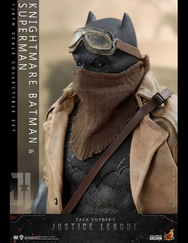 HOT TOYS - DC Comics: Zack Snyder's Justice League - Knightmare Batman and Superman 1:6 Scale Figure Set