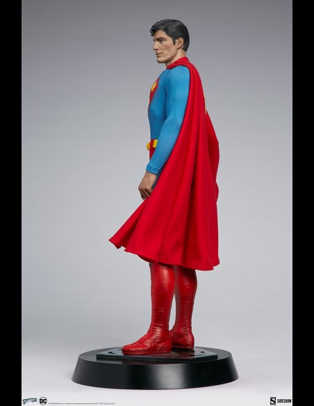 SIDESHOW - DC Comics: Superman 1978 Movie C.Reeve Premium 1:4 Scale Statue