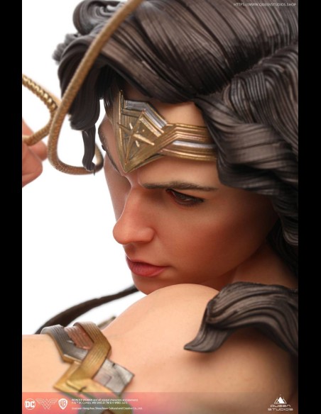 TOYNAMI - DC Comics: Gal Gadot Wonder Woman 1:4 Scale Statue