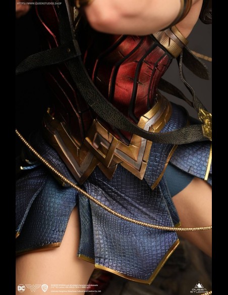 TOYNAMI - DC Comics: Gal Gadot Wonder Woman 1:4 Scale Statue