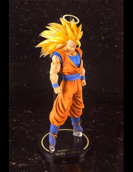 BANDAI - Dragonball Z Super Saiyan 3 Son Gokou Figuarts Zero