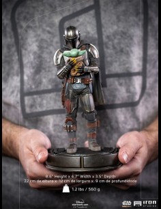 IRON STUDIOS - The Mandalorian and Grogu 1/10 Art Statua 2