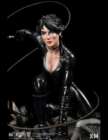 XM STUDIOS - Catwoman Rebirth 1/6 Premium Collectibles Statue