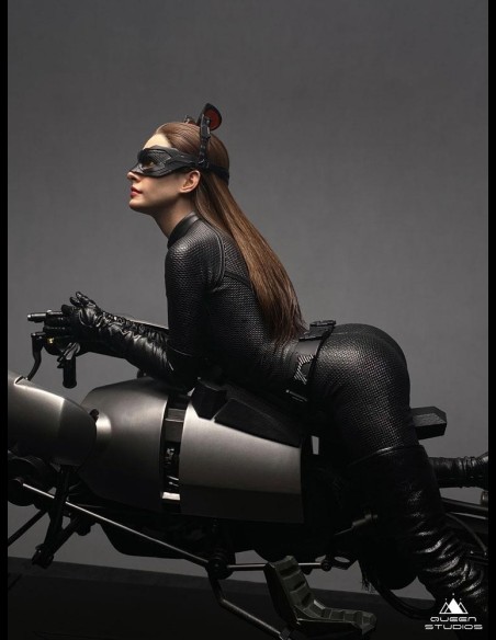 QUEEN STUDIOS - The Dark Knight Rises Statue 1/3 Catwoman 108 cm