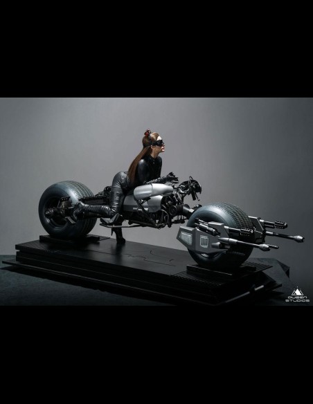QUEEN STUDIOS - The Dark Knight Rises Statue 1/3 Catwoman 108 cm