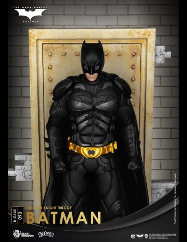 BEAST KINGDOM - D-Stage Dark Knight Trilogy Batman