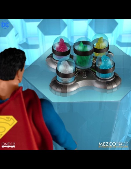 MEZCO - One:12 Collective: DC Comics - Superman - Man of Steel Edition