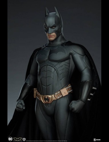 SIDESHOW - DC Comics: Batman Begins - Batman 1:4 Scale Statue