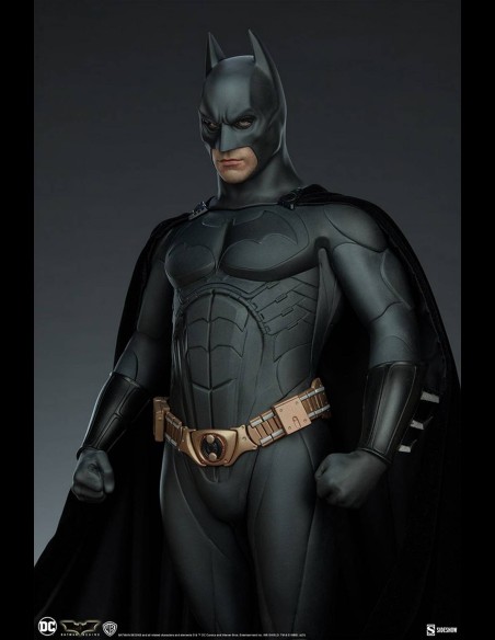SIDESHOW - DC Comics: Batman Begins - Batman 1:4 Scale Statue