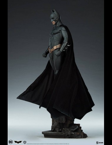 SIDESHOW - DC Comics: Batman Begins - Batman 1:4 Scale Statue