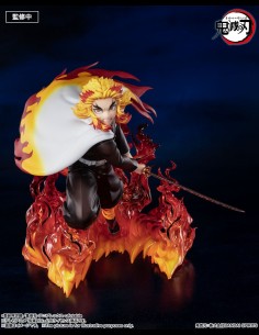 BANDAI - Demon Slayer Kyojuro Flame Figuarts Zero Statua 2