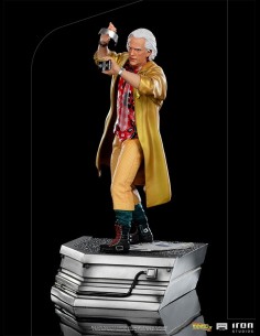 IRON STUDIOS - BTTF2 Doc Brown in Alley 1/10 Statua 2