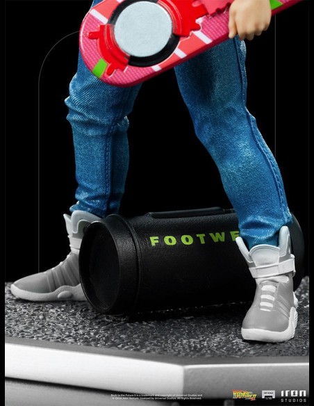 IRON STUDIOS - BTTF2 Marty McFly in Alley 1/10 Statua
