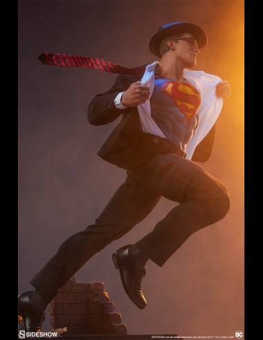 SIDESHOW - DC Comics: Superman Call to Action Premium 1:4 Scale Statue