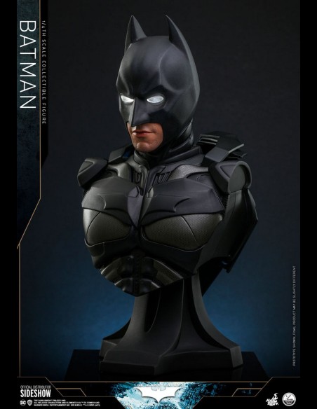HOT TOYS - DC Comics: The Dark Knight Trilogy - Batman 1:4 Scale Figure