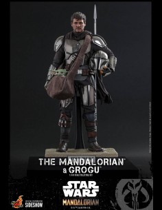 HOT TOYS - Star Wars: The Mandalorian - The Mandalorian and Grogu 1:6 Scale Figure Set 2