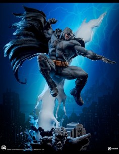 SIDESHOW - DC Comics: The Dark Knight Returns - Batman Premium 1:4 Scale Statue