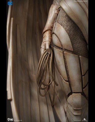 QUEEN STUDIOS - DC Comics: Museum Line - Wonder Woman 1:4 Scale Statue
