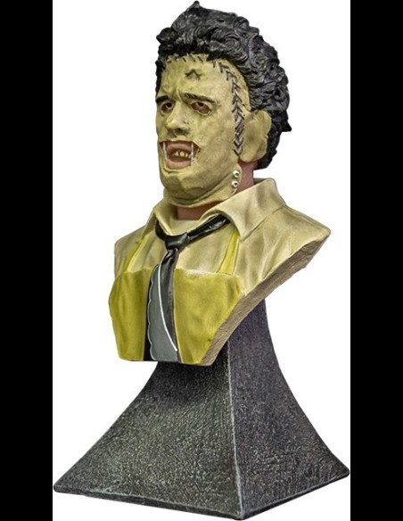 TRICK OR TREAT - The Texas Chainsaw Massacre: Leatherface Mini Bust