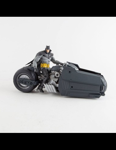 McFARLANE - DC Multiverse Vehicles White Knight Batcycle