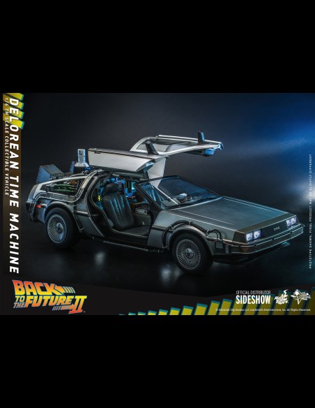 HOT TOYS - Back to the Future 2: DeLorean Time Machine 1:6 Scale Figure
