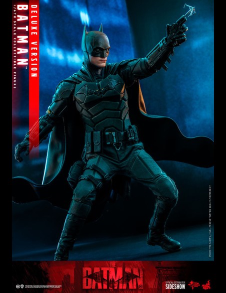 HOT TOYS DELUXE - DC Comics: The Batman - Batman 1:6 Scale Figure