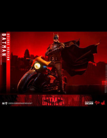 HOT TOYS DELUXE - DC Comics: The Batman - Batman 1:6 Scale Figure