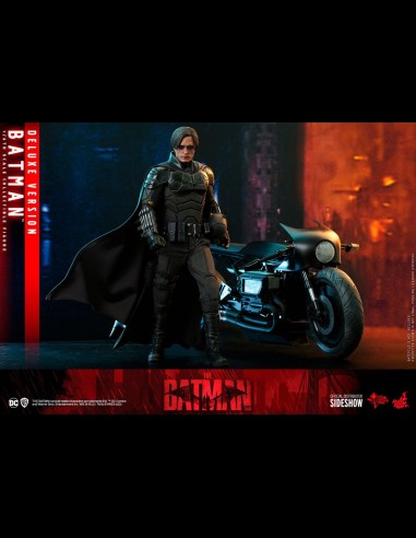 HOT TOYS DELUXE - DC Comics: The Batman - Batman 1:6 Scale Figure