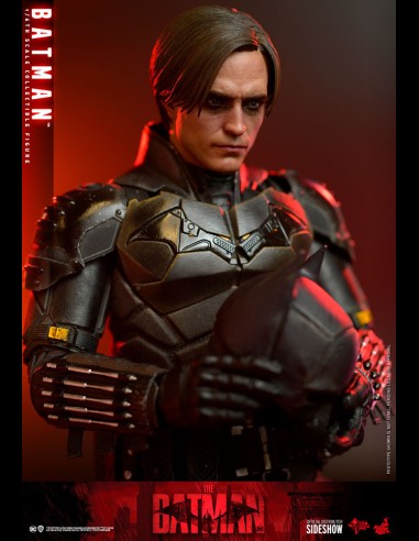 HOT TOYS - DC Comics: The Batman - Batman 1:6 Scale Figure