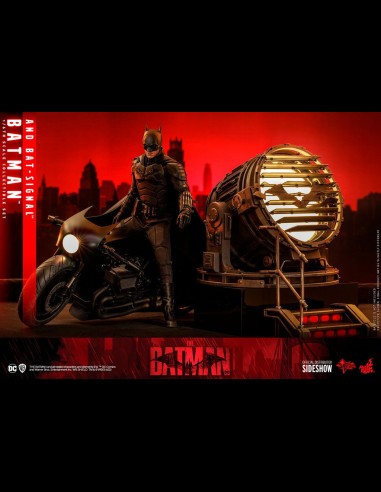 HOT TOYS - DC Comics: The Batman - Batman and Bat-Signal 1:6 Scale Figure Collectible Set