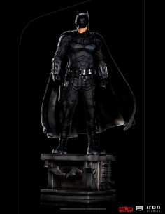 IRON STUDIOS - The Batman Movie Art Scale Statue 1/10 The Batman 26 cm 2