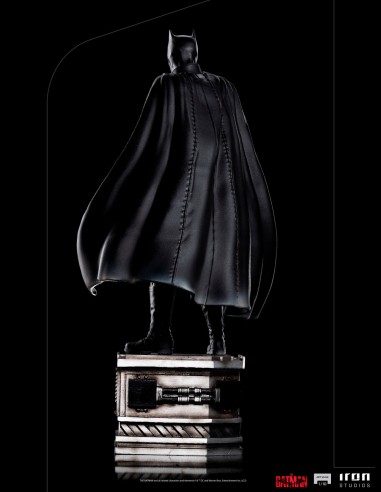 IRON STUDIOS - The Batman Movie Art Scale Statue 1/10 The Batman 26 cm
