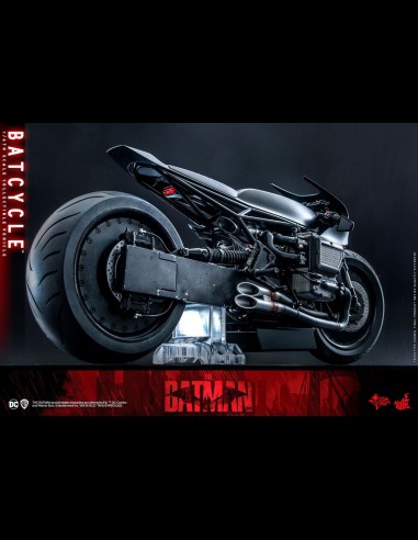 HOT TOYS - DC Comics: The Batman - Batcycle 1:6 Scale Replica