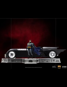 IRON STUDIOS - Batman the Animated Series Batman & Batmobile 1/10 statue 2