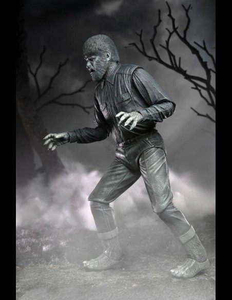 NECA - Universal Monsters Ultimate Wolf Man B/W A.Figure
